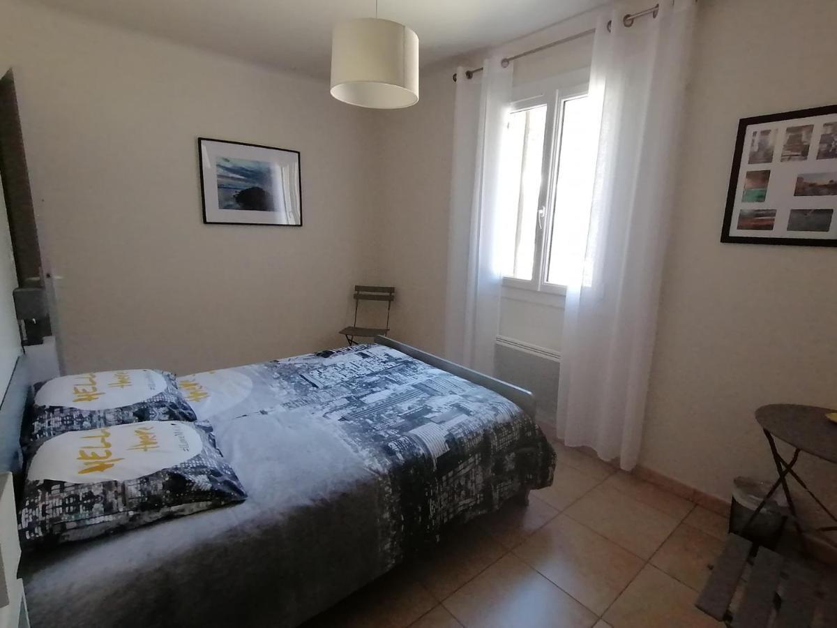 Apartamento Chez Titi Mornas Exterior foto